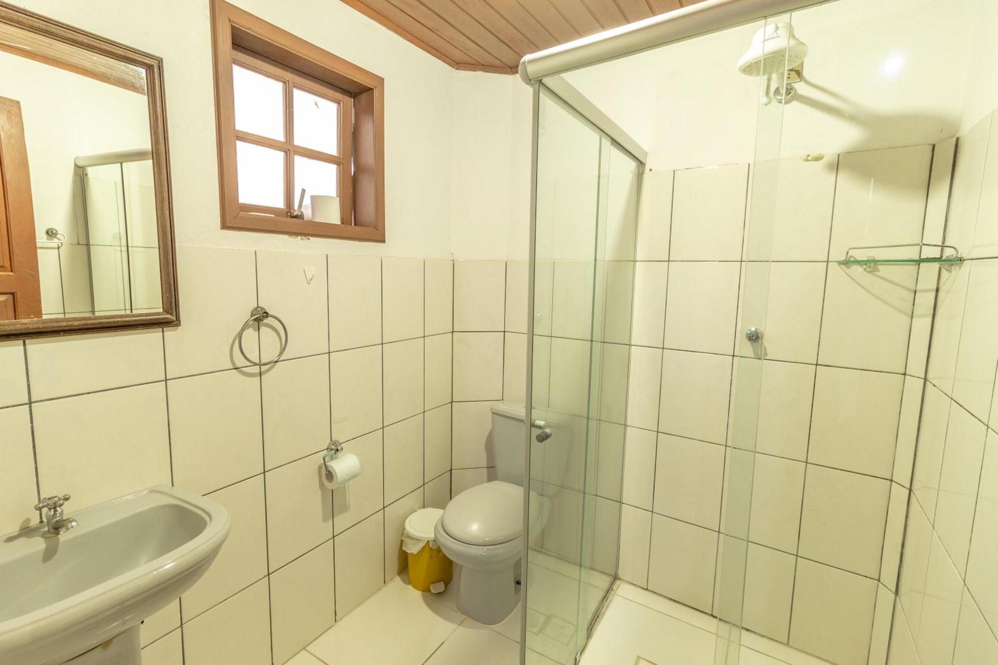Basic Triple Room
