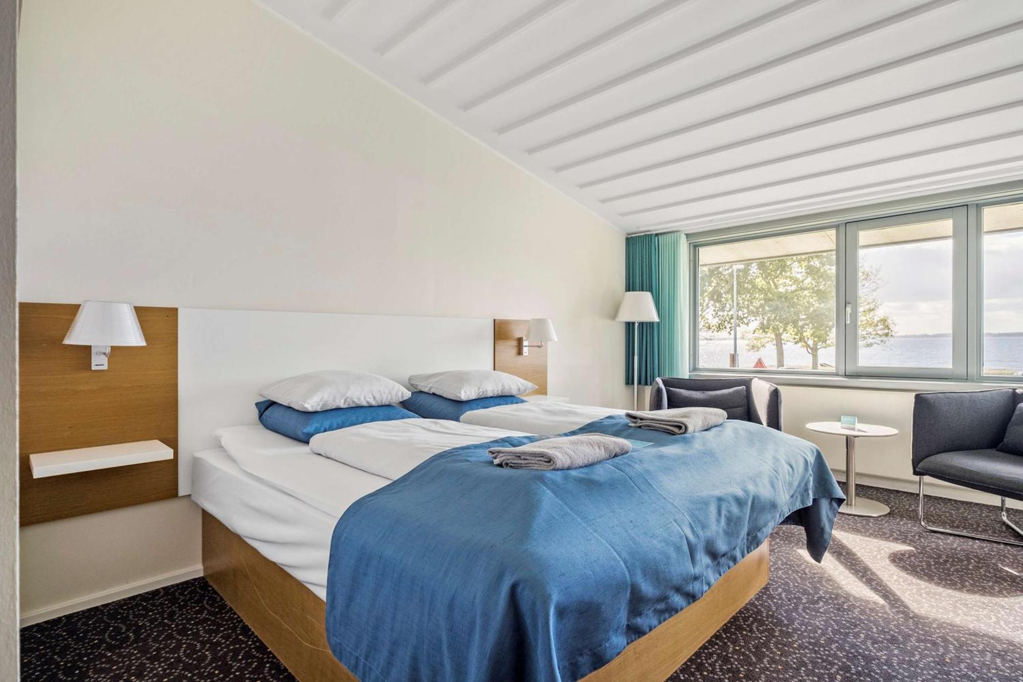 Standard King Room Sea View