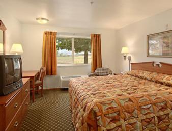 King Room - Mobility Access/Non-Smoking