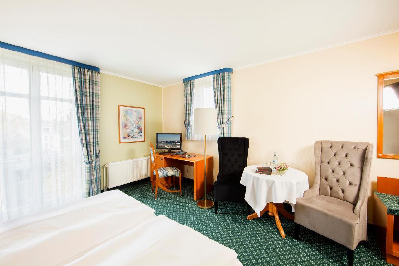 Standard Double Room,1484746970:JPEG