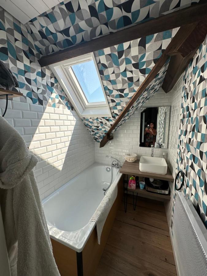 Double Room Private Bathroom