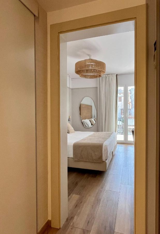 Superior Doppel-/Zweibettzimmer mit Poolblick
