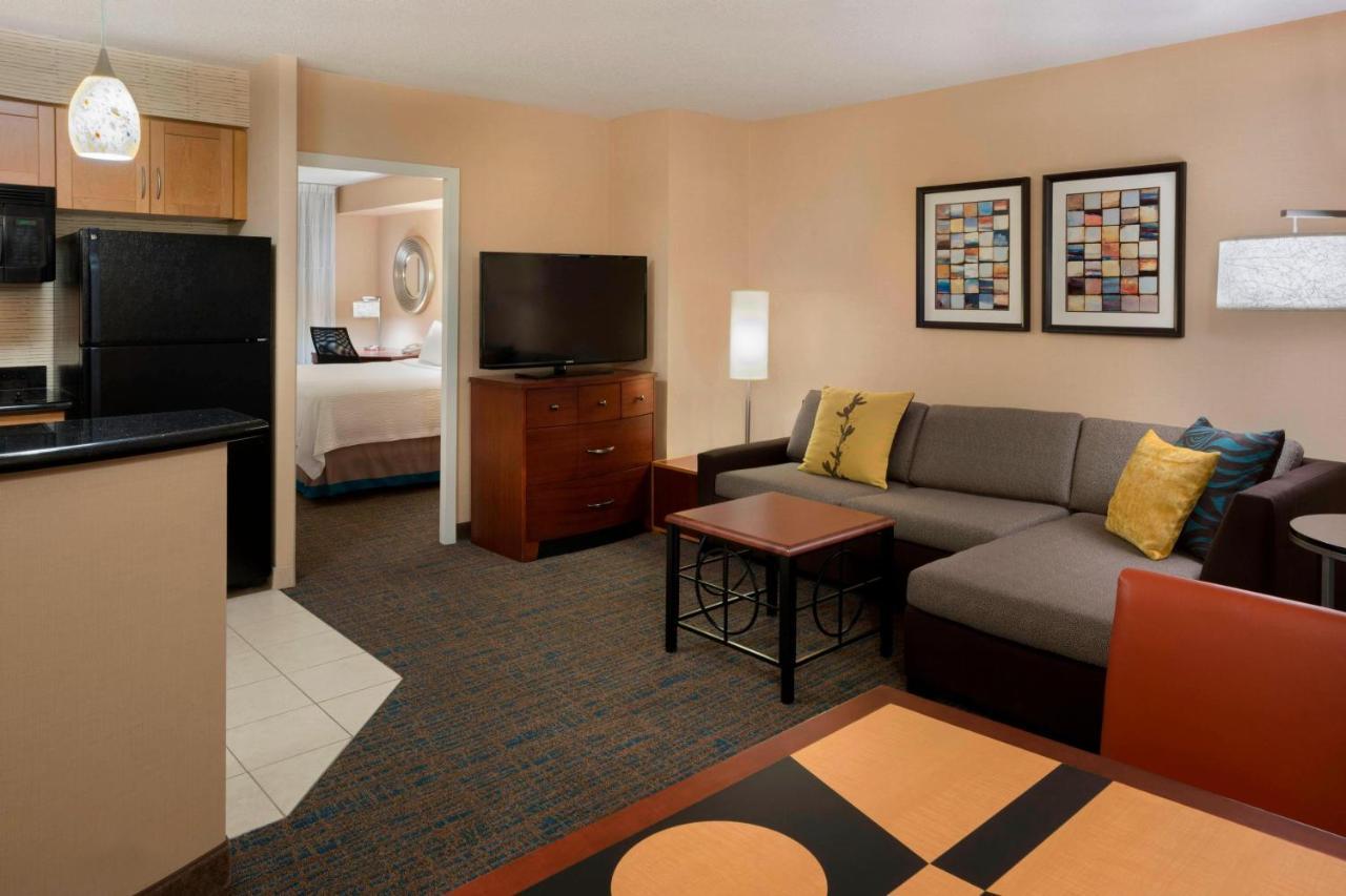One-Bedroom Suite Sofa Bed