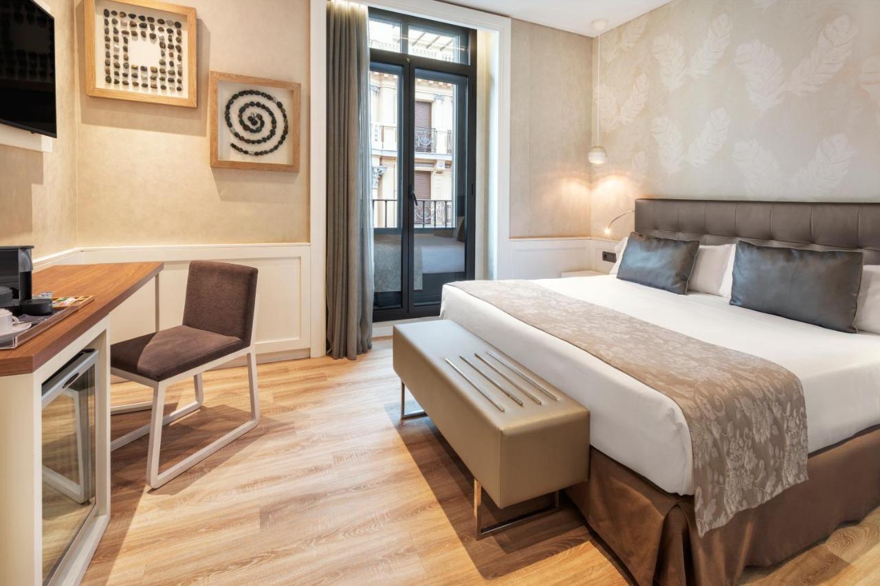 Double or Twin Room Street View