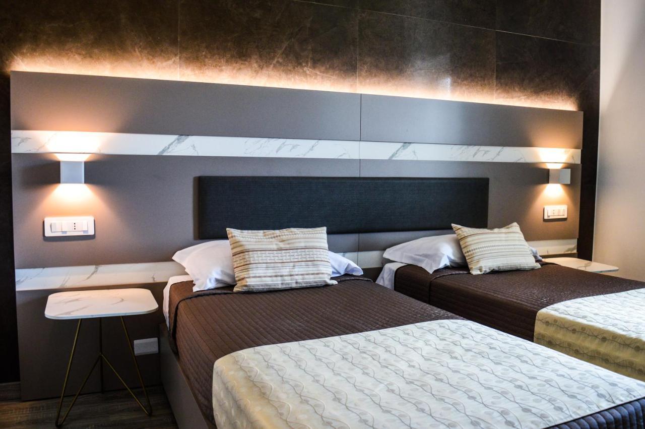 Superior Twin Room Balcony