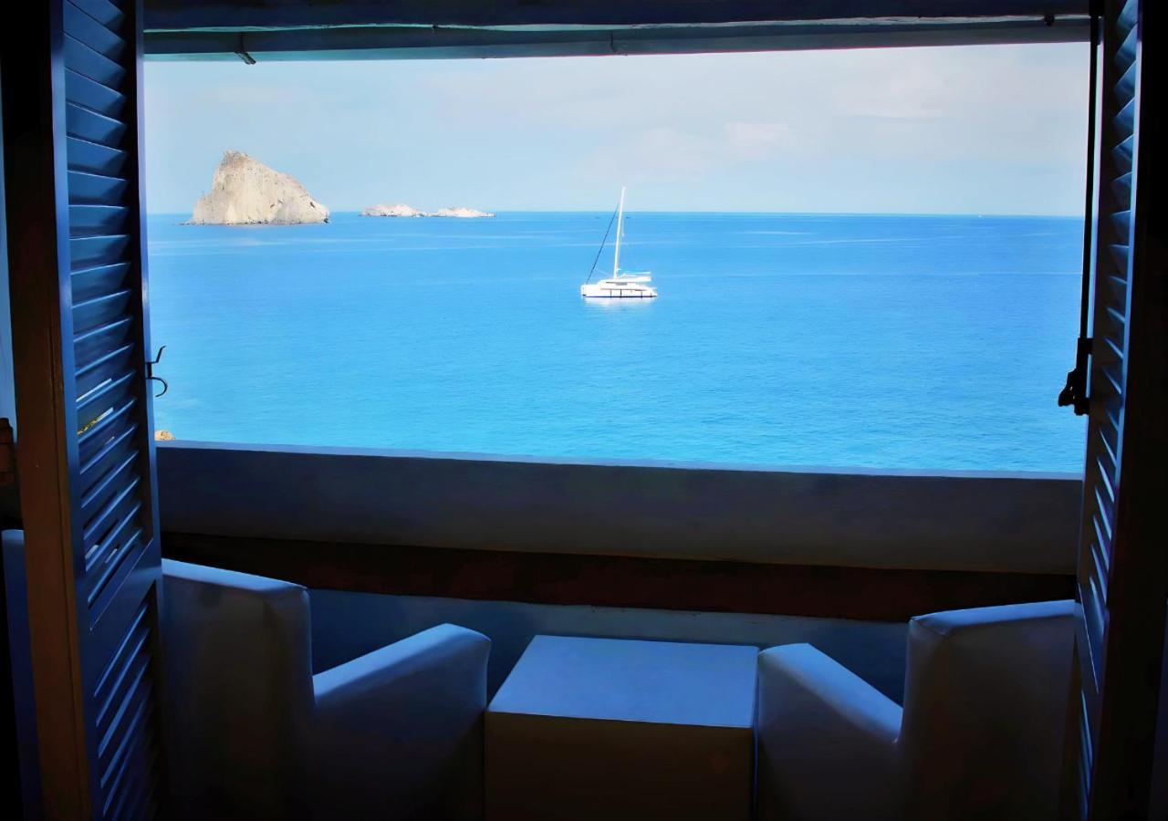 Superior Triple Room Sea View
