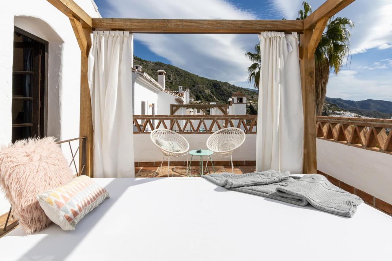 Studio Terrace
