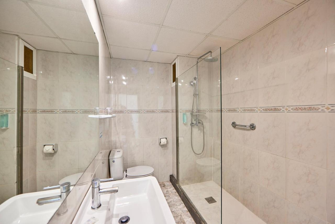 Double Room Pool View,1498489492:JPEG