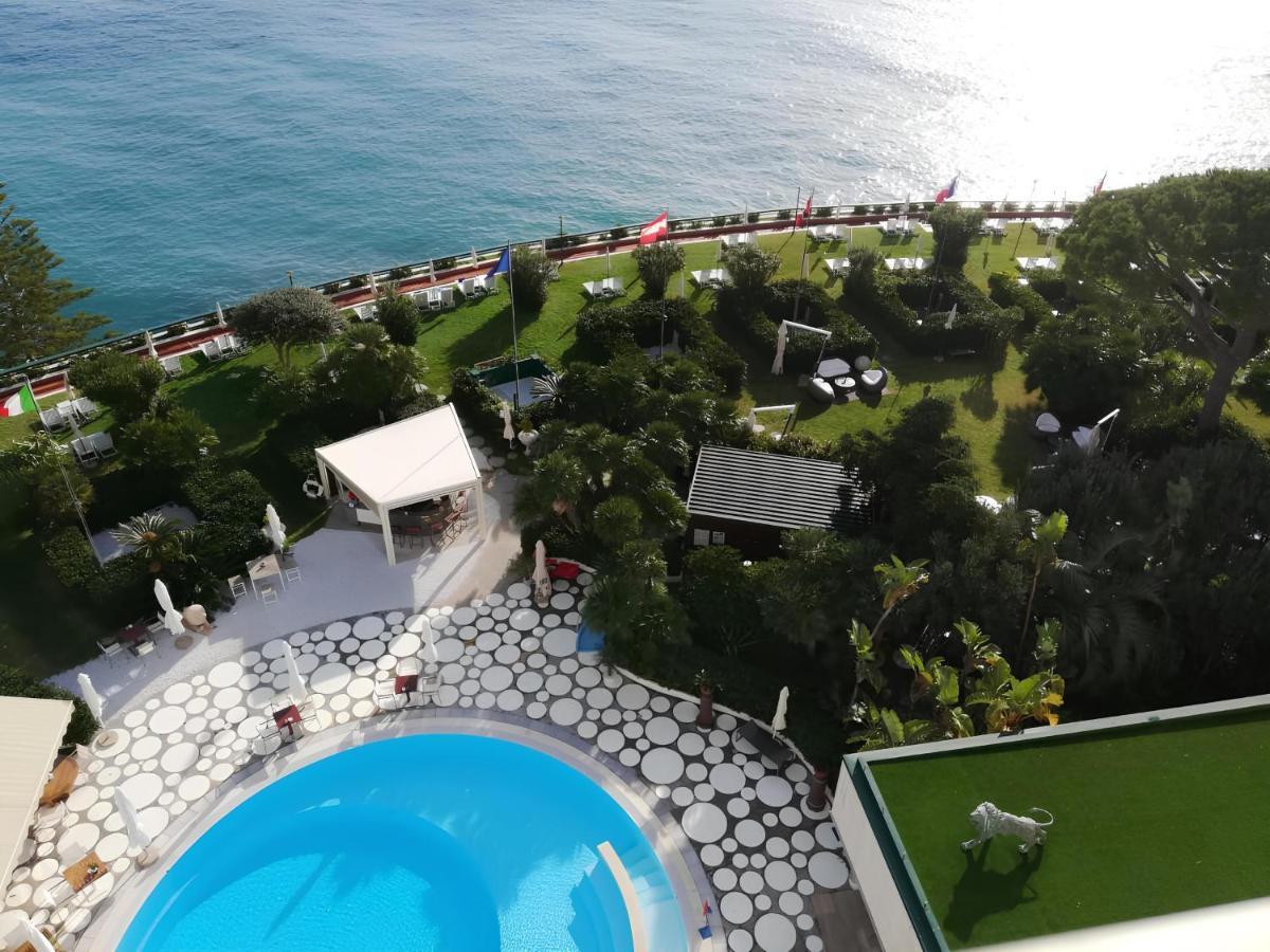 Premium Deluxe Double Room Balcony Sea View
