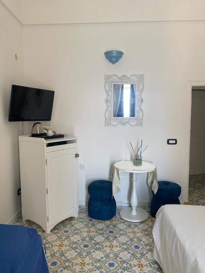 Deluxe Double or Twin Room Sea View