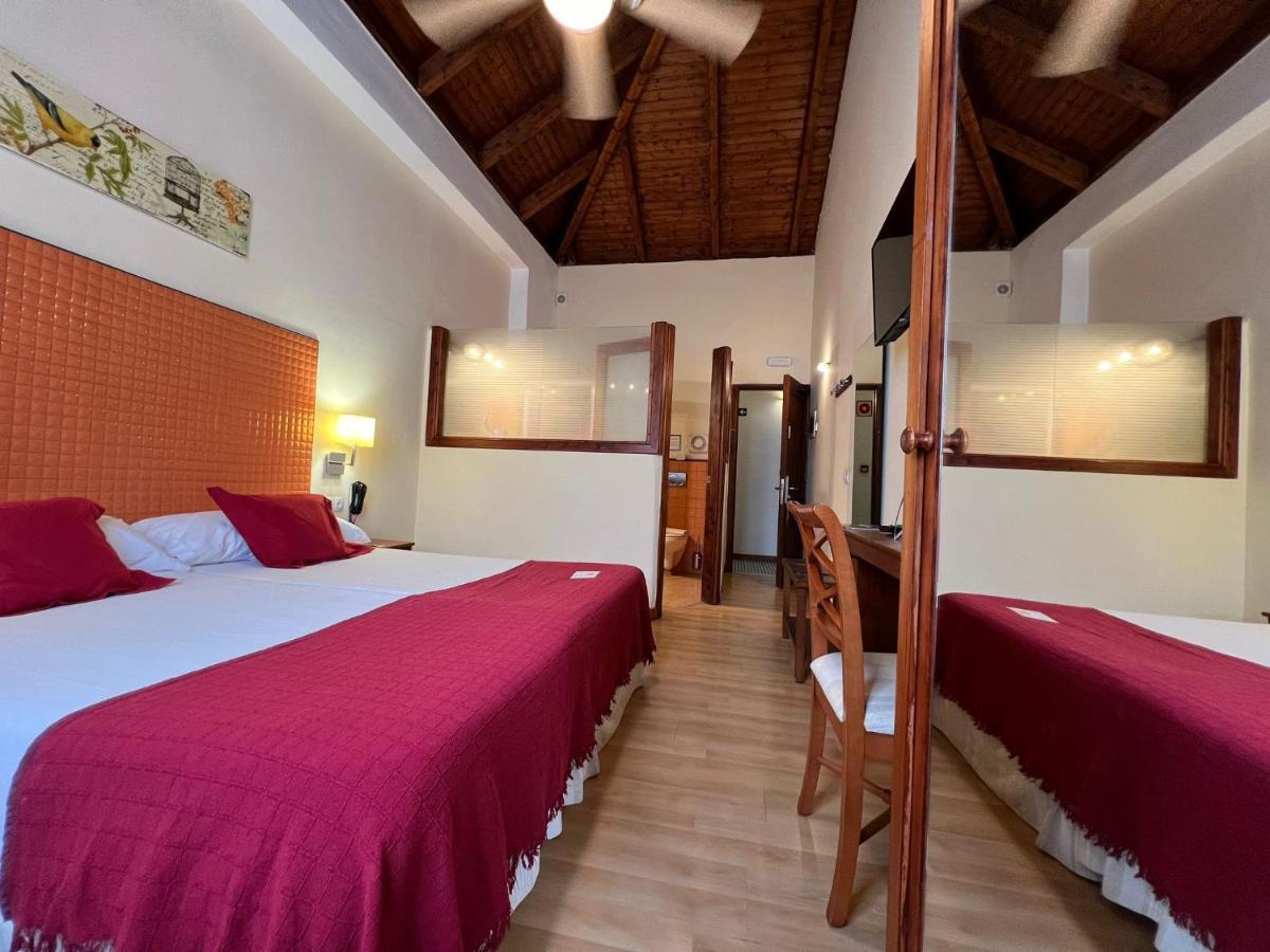 Double or Twin Room Top Floor