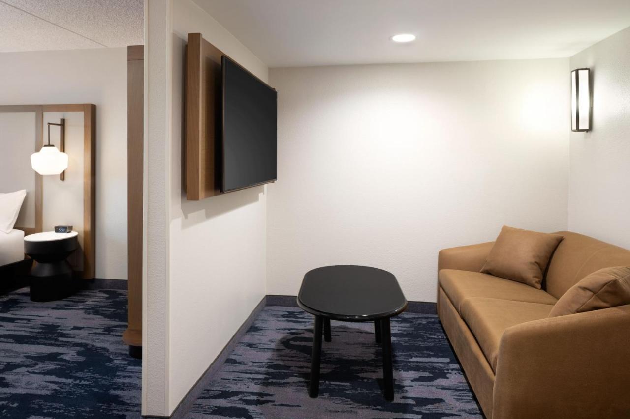 King Suite Mountain View Sofa Bed Hearing Accessible