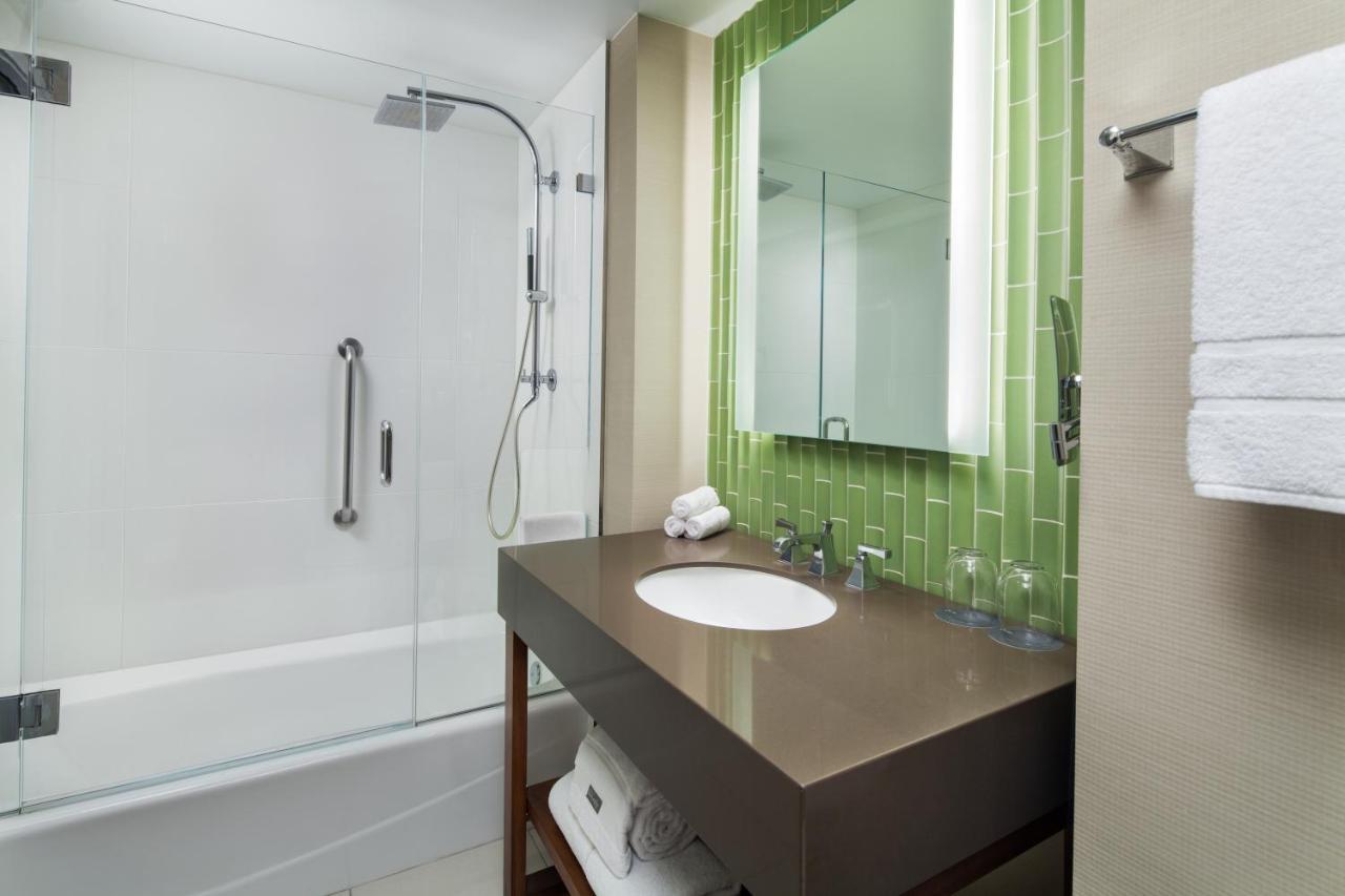 Traditional Guest room 1 King