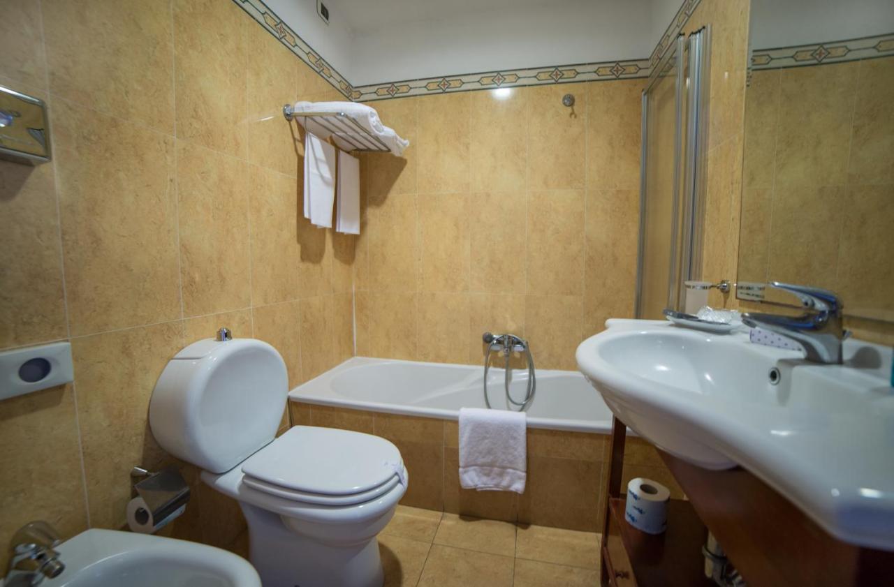 Superior Double or Twin Room Sea View