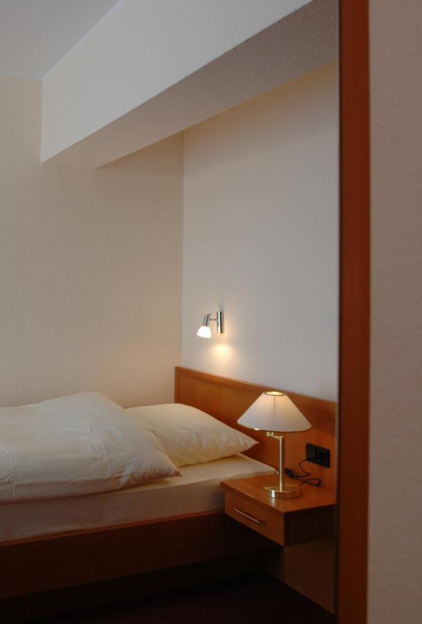 Economy Single Room