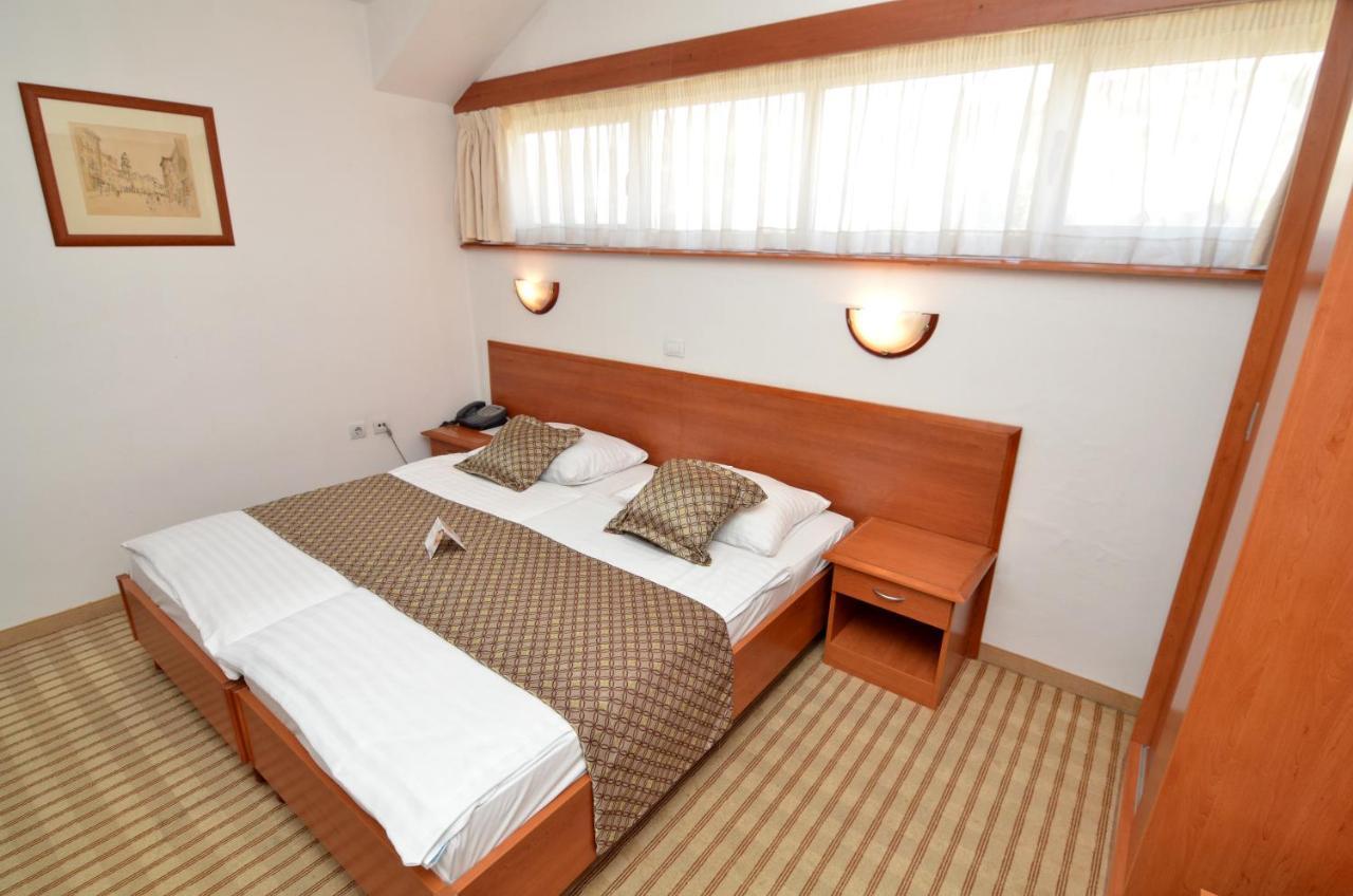Comfort Twin Room