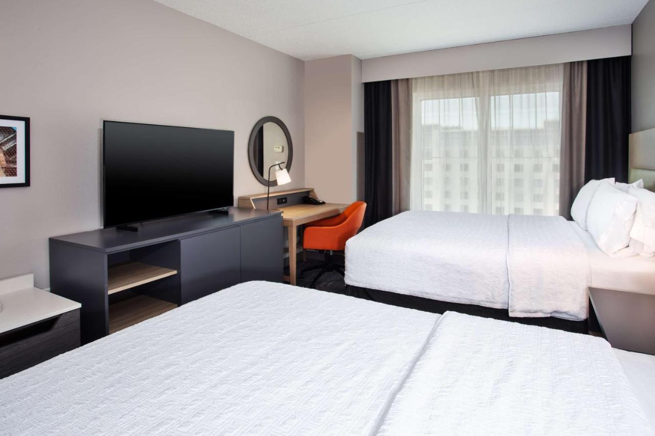 Queen Room Two Queen Beds