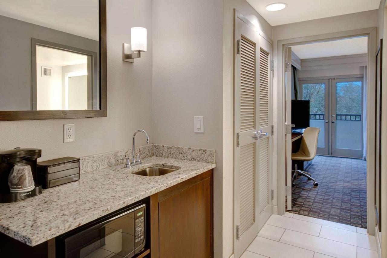 Double Room with Two Double Beds - South Wing