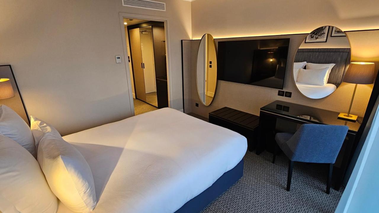 Superior Queen Room