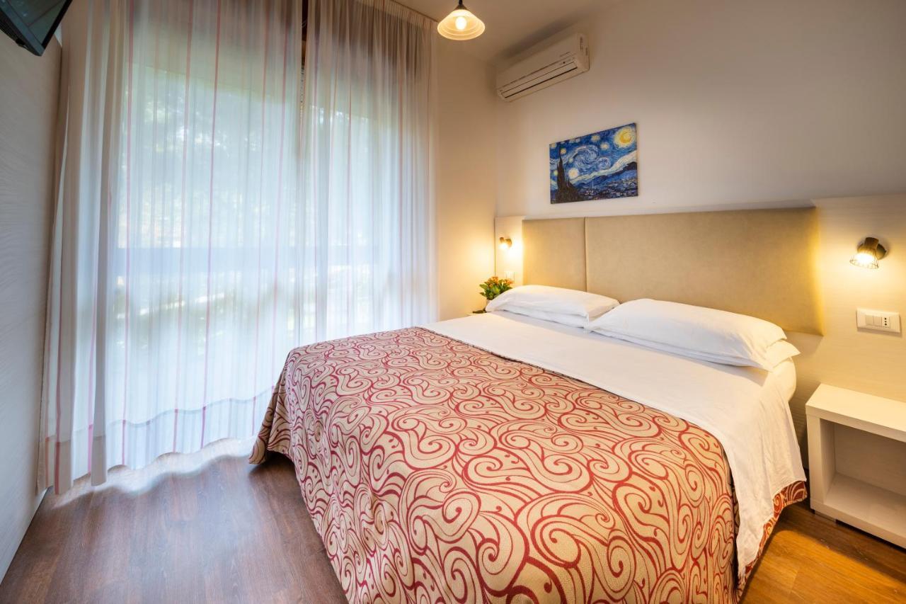 Economy Double or Twin Room,1588111003:JPEG