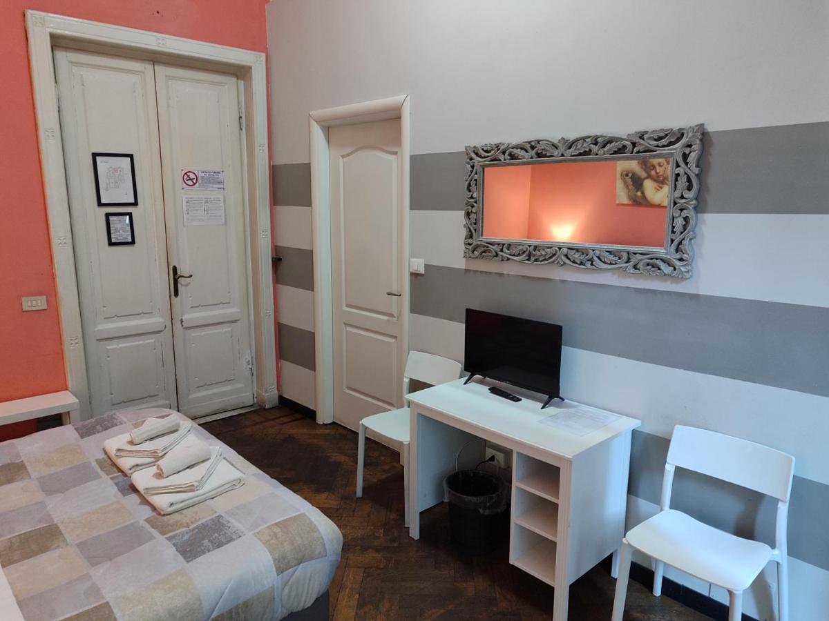 Double Room Private Bathroom