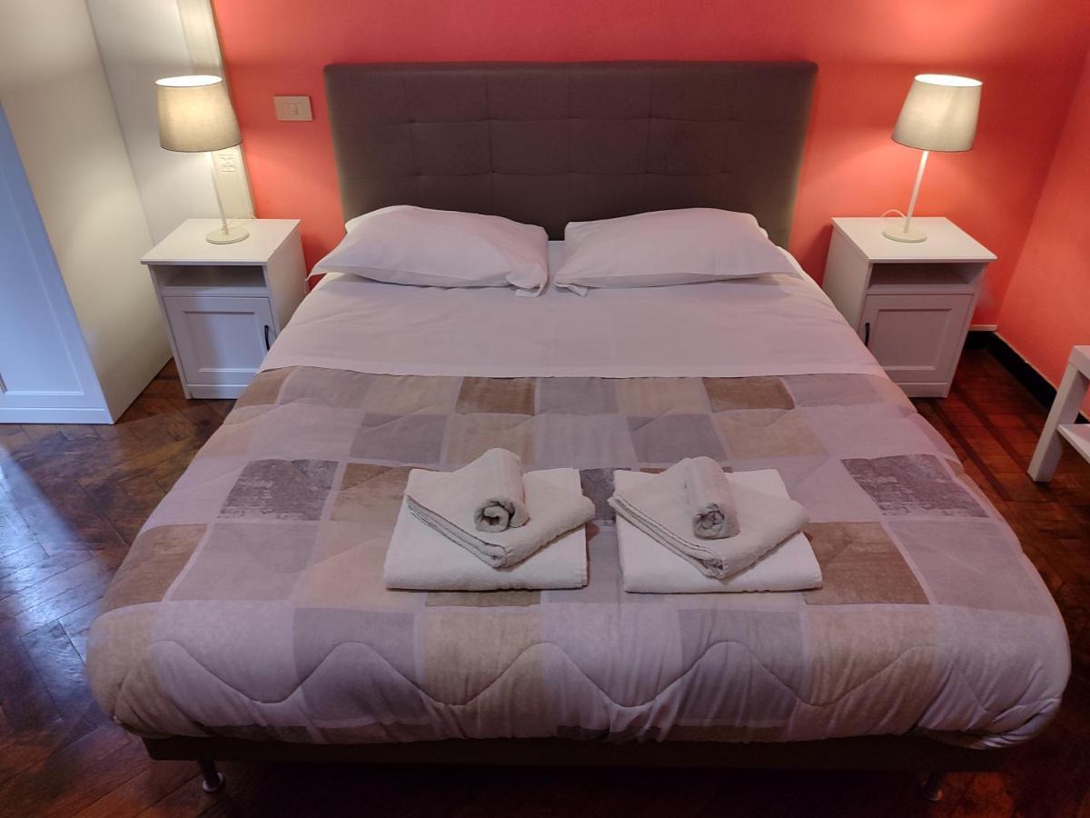 Double Room Private Bathroom