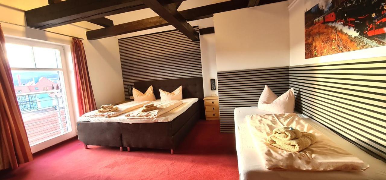Family Room 2 bedrooms
