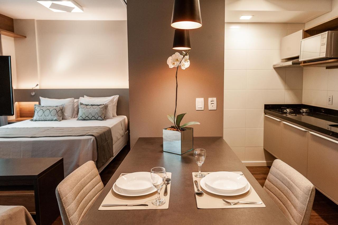 Studio Casal King com sofá-cama