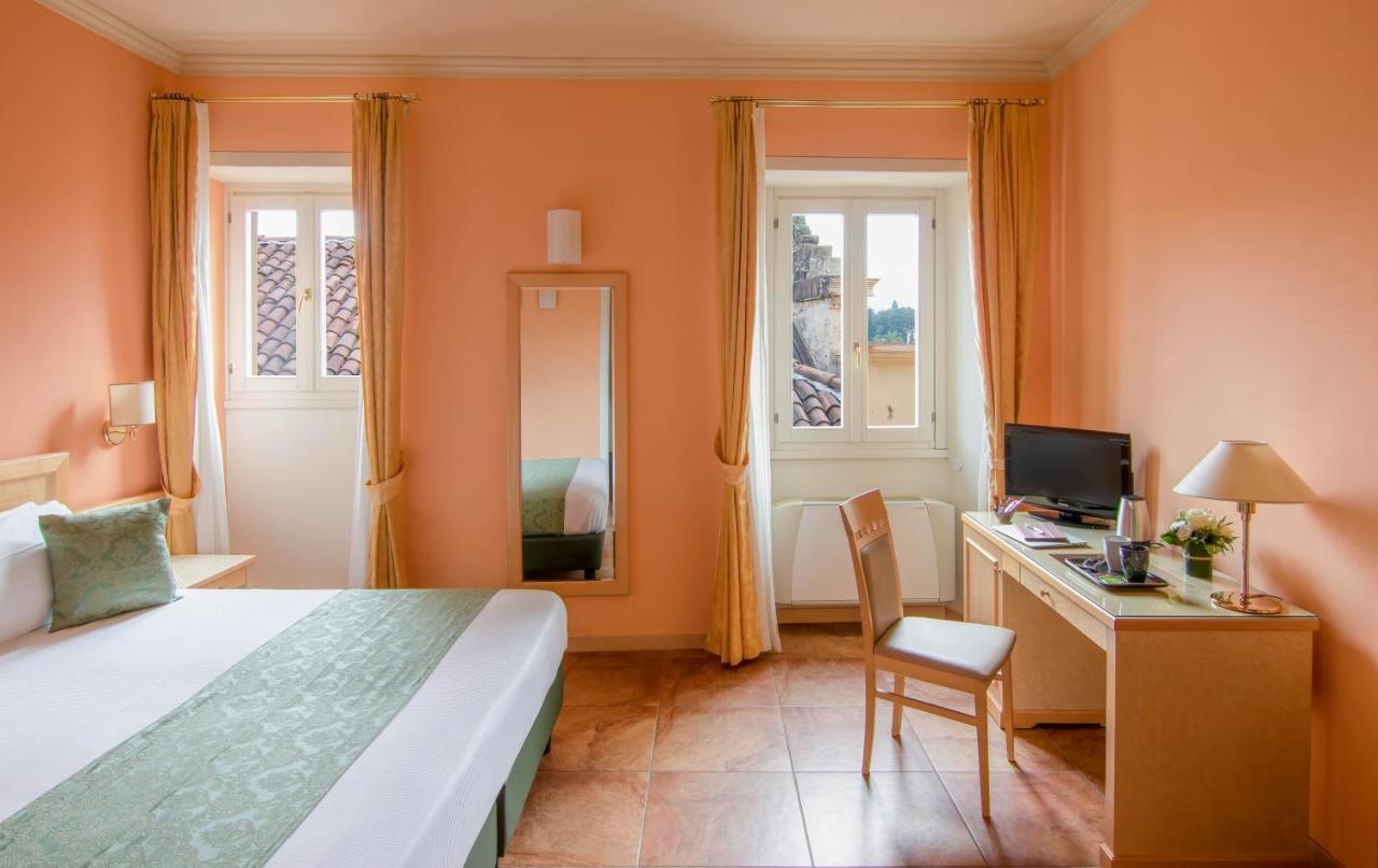 Superior Double or Twin Room Partial Lake View