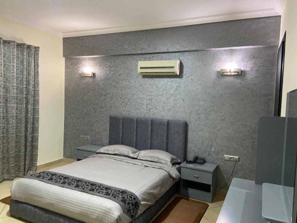 Apartamento com 1 Quarto