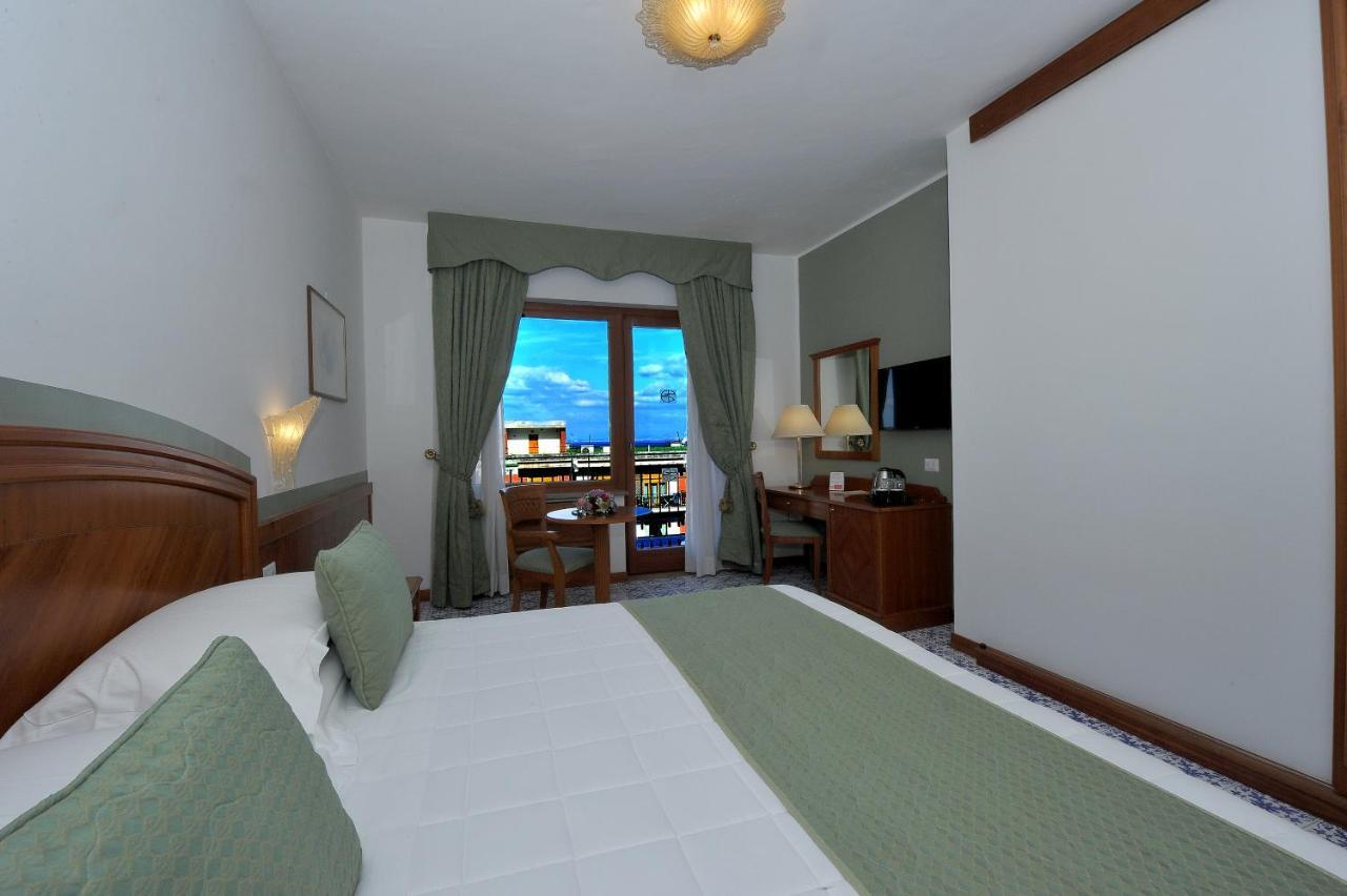 Superior Double or Twin Room Balcony Sea View