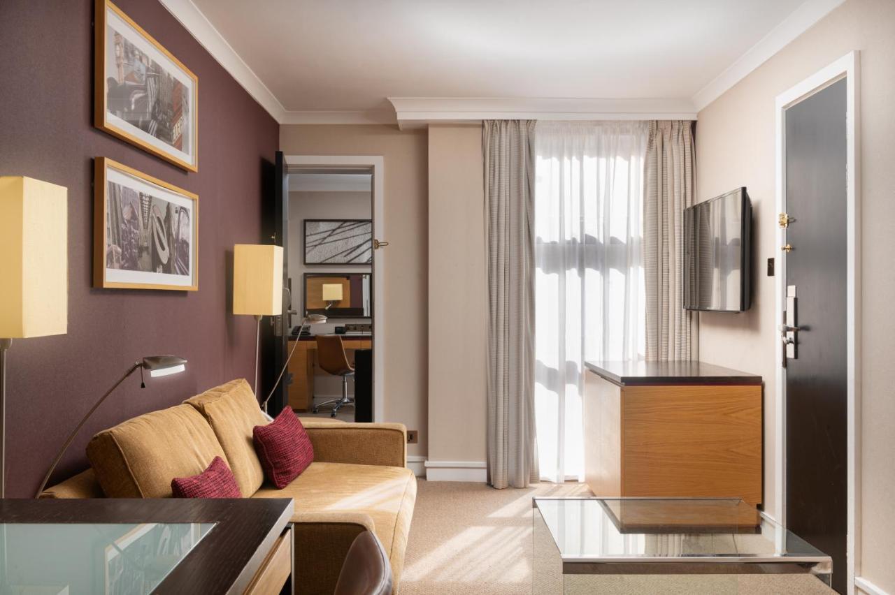 Junior Suite,1498752295:JPEG