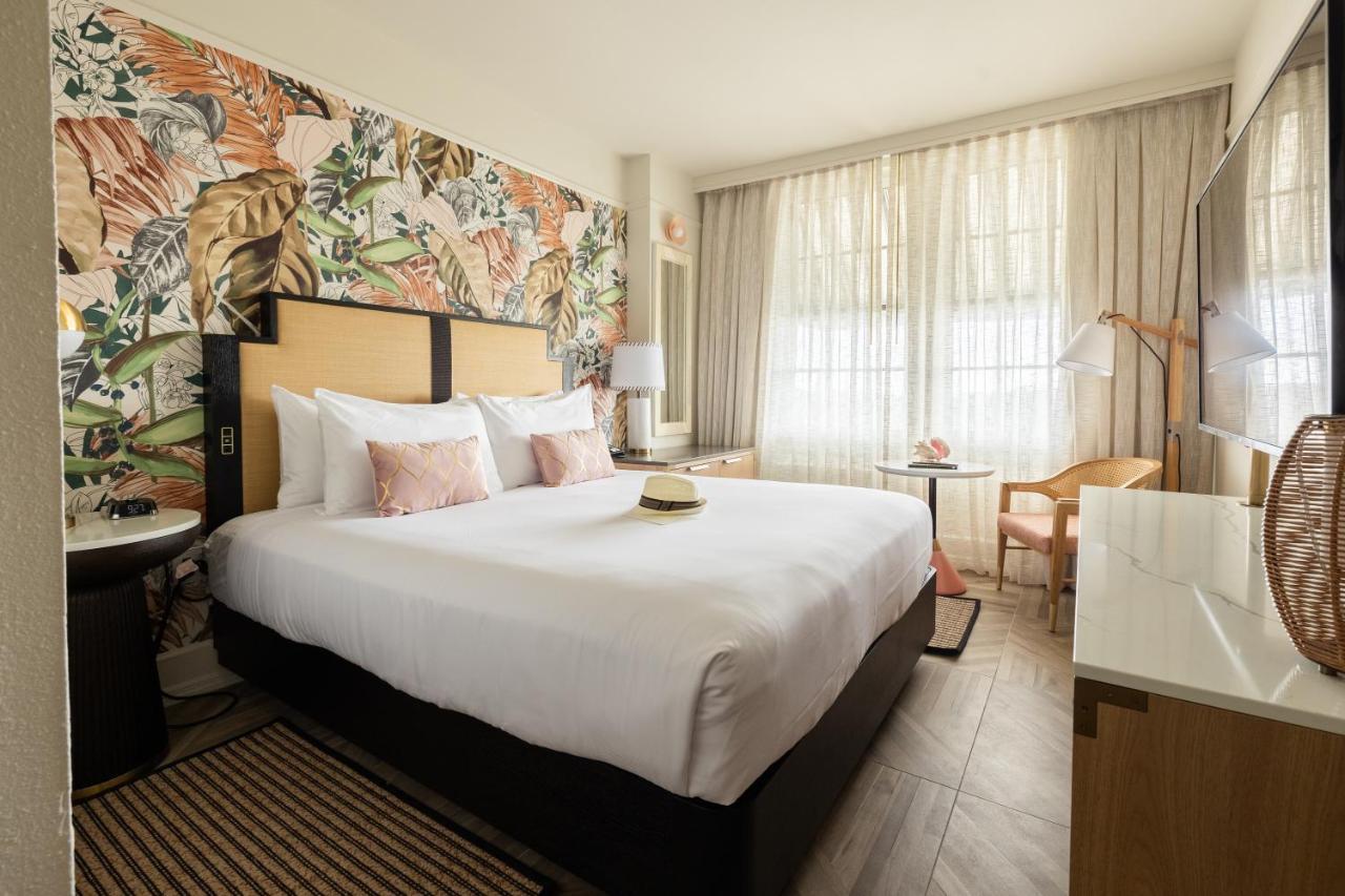 Quarto com Cama King-size