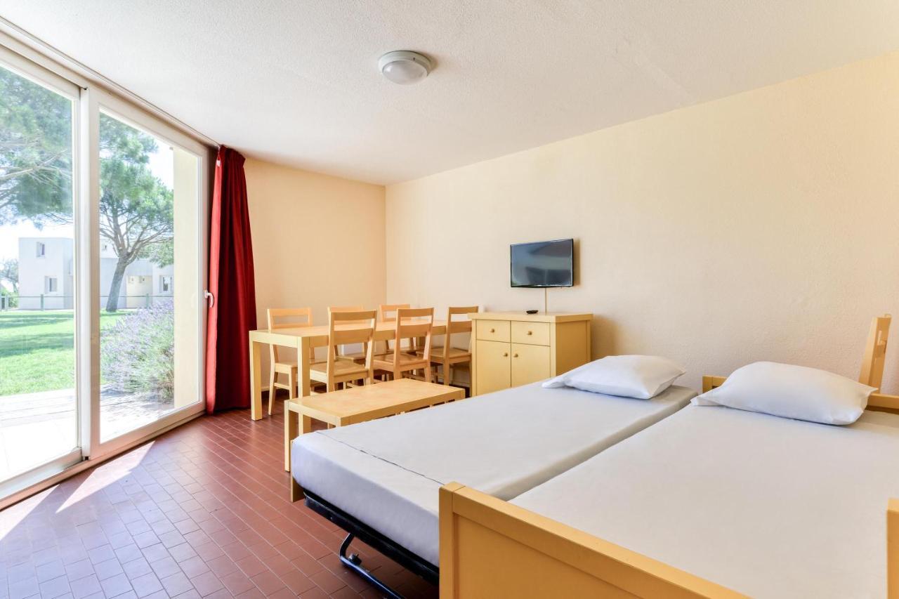 Two-Bedroom Apartment,1588121152:JPEG