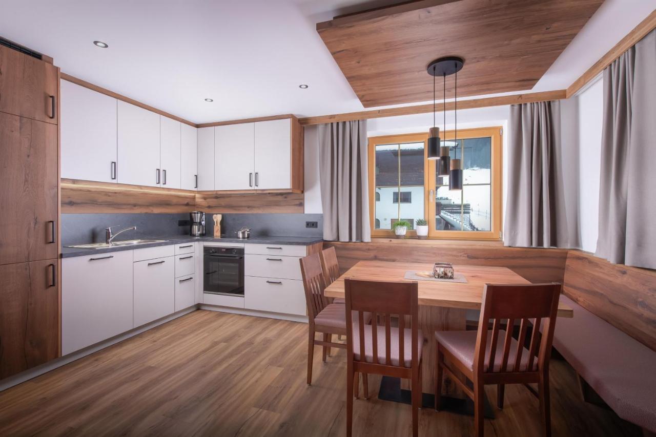 Two-Bedroom Apartment Shower