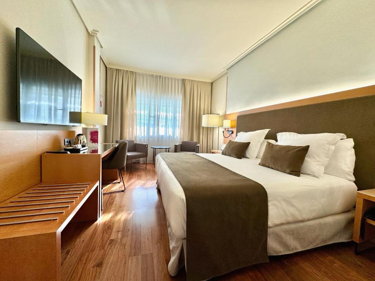 Superior Double or Twin Room with City View,1498784323:JPEG