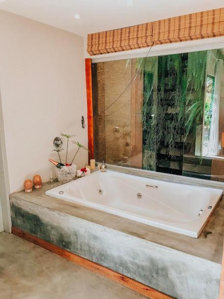 Suite Spa Bath