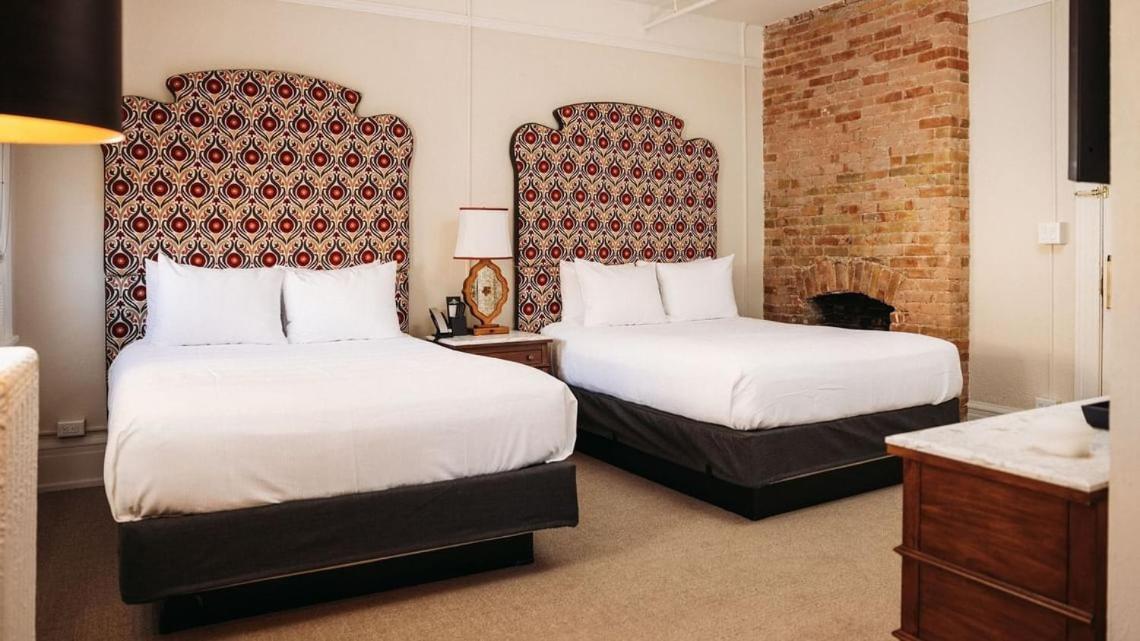 Deluxe Queen Room