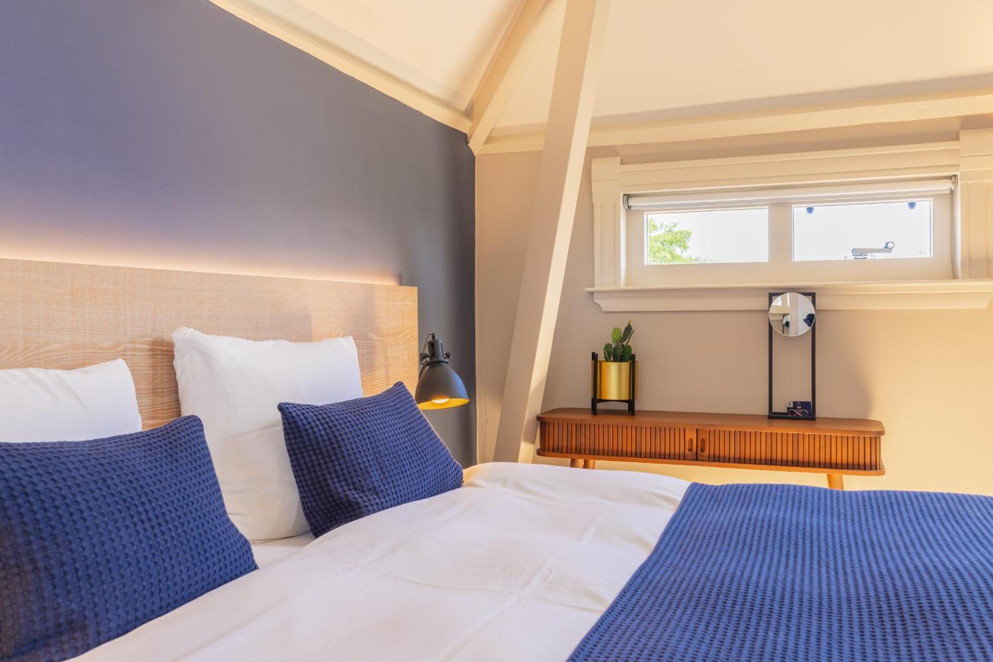 Deluxe Double or Twin Room,1498853008:JPEG