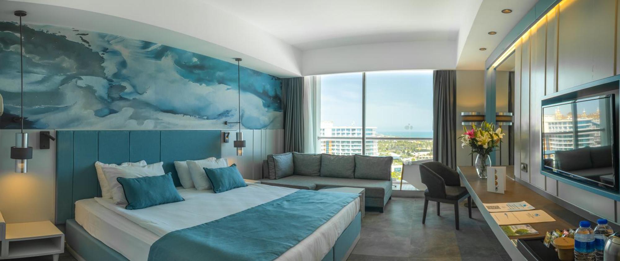 Double or Twin Room Side Sea View
