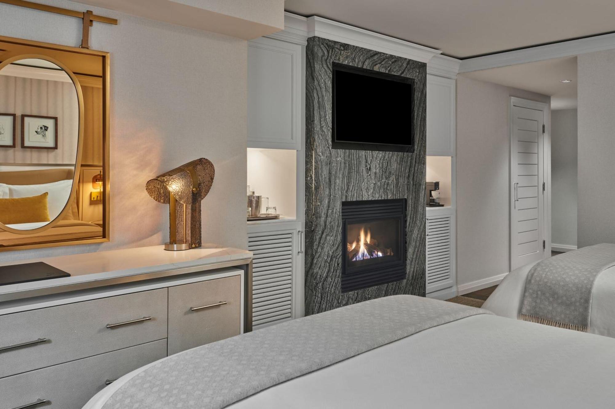 Deluxe Double Room Two Double Beds