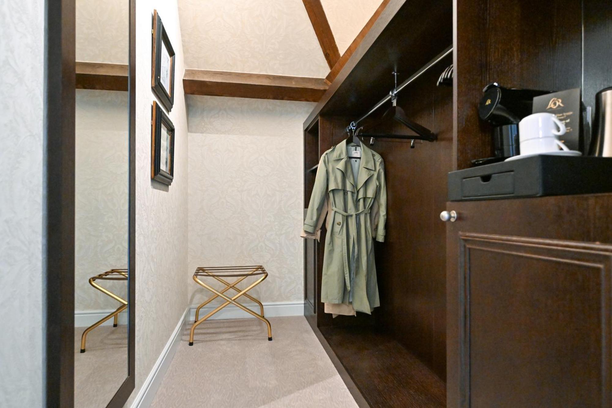The Queen Loft