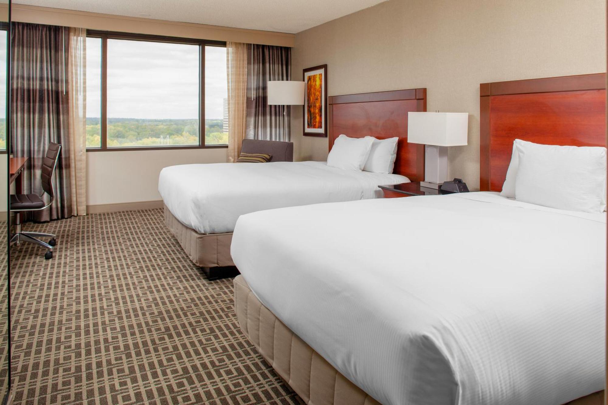 Double Room with Two Double Beds - Hearing Accessible/Non-Smoking