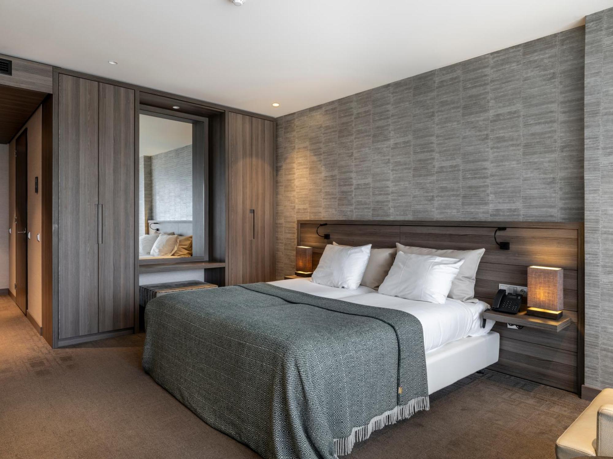 Comfort Twin Room with Balcony,1499986663:JPEG