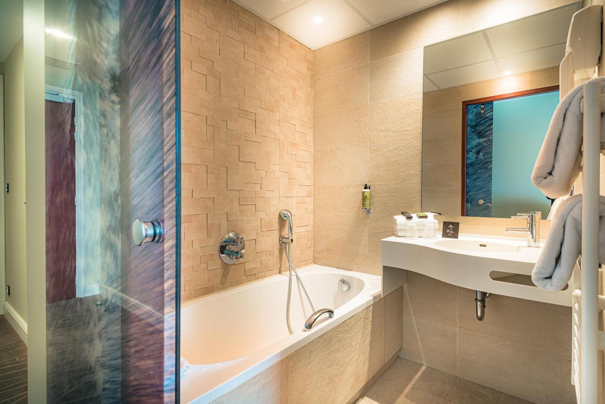 Superior Sea View Room