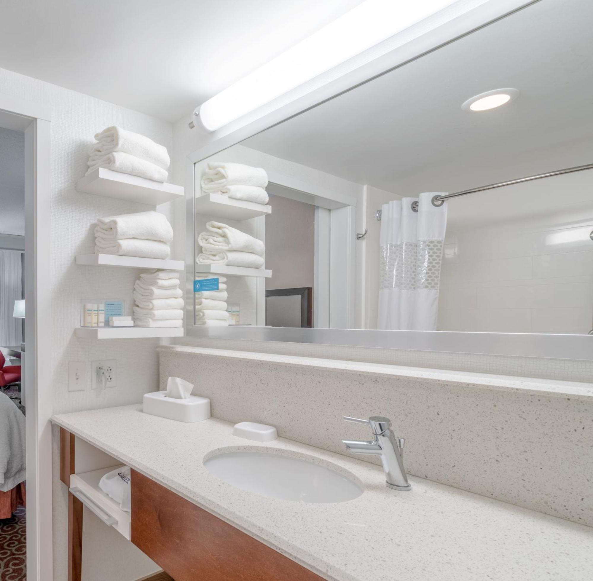 King Room with Sofa Bed,1756428033:JPEG