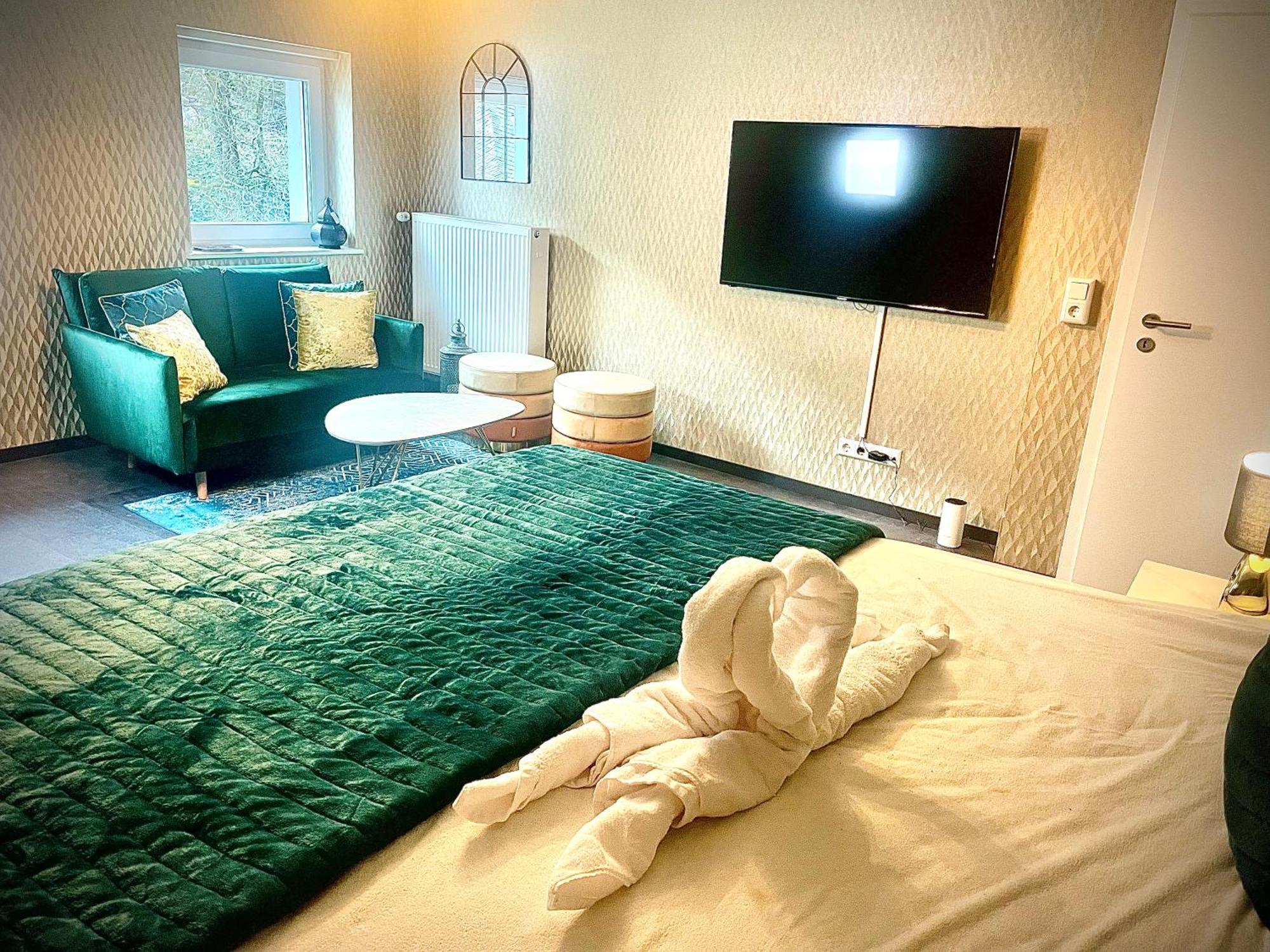 Deluxe Family Suite