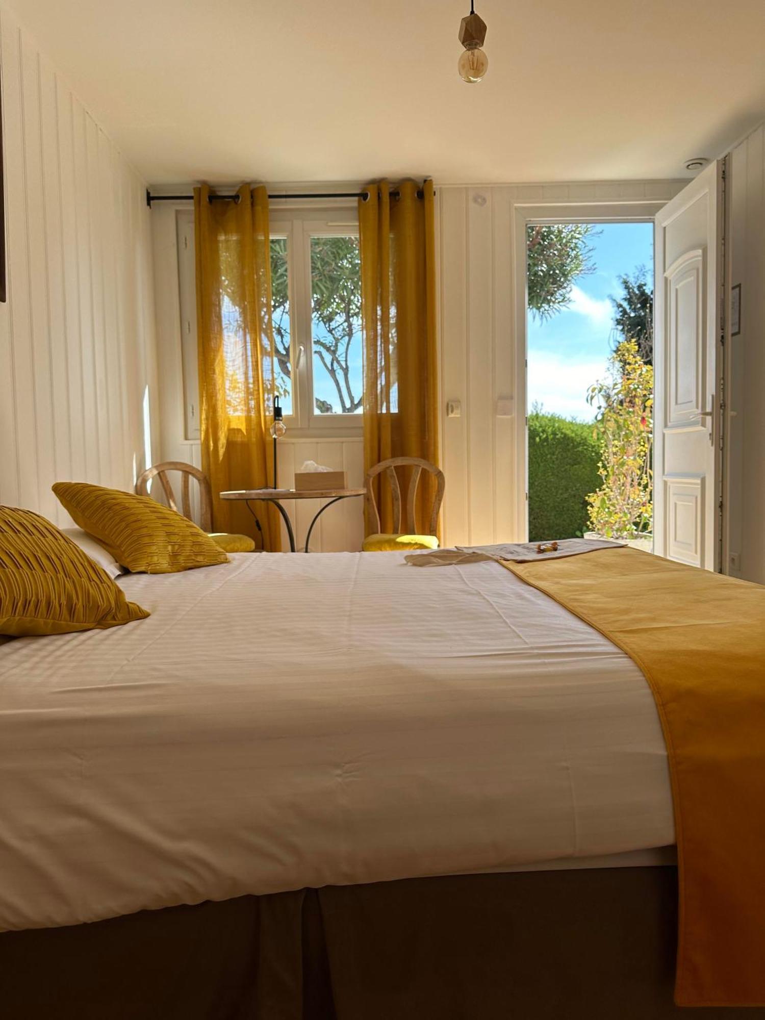 Double Room Garden Room