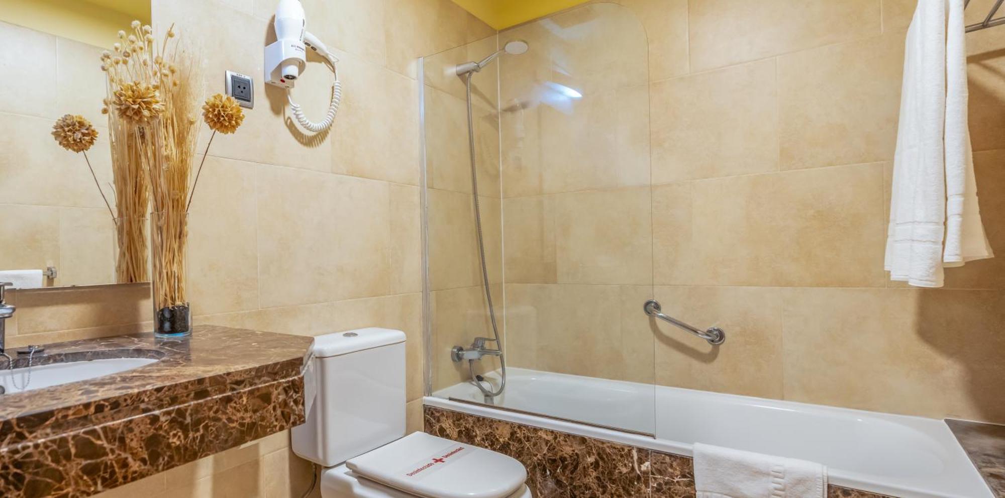 Economy Double or Twin Room