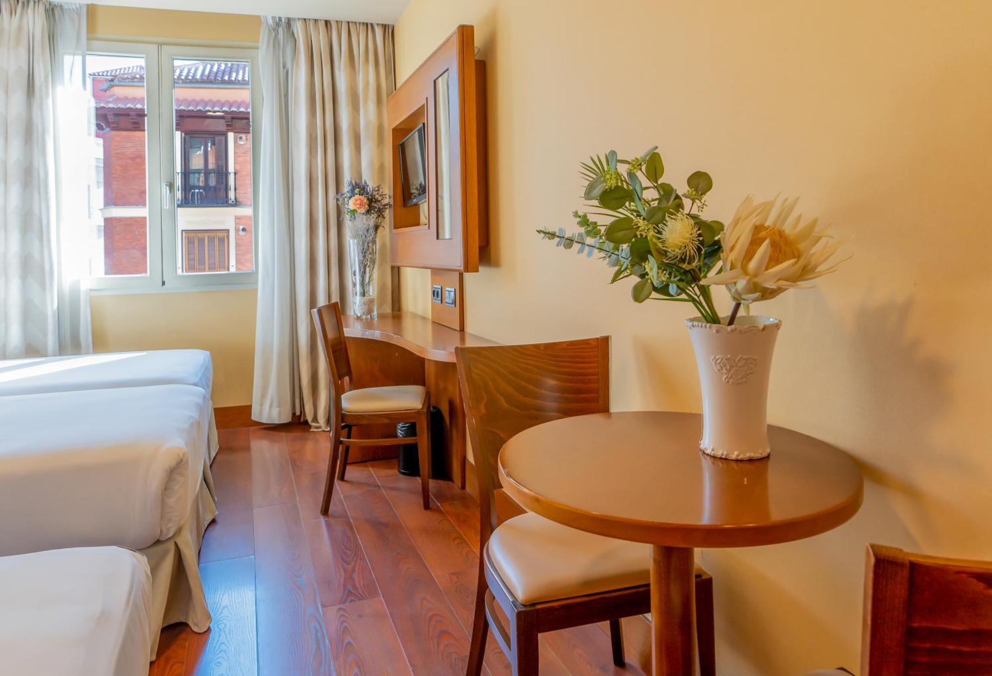 Triple Room City View